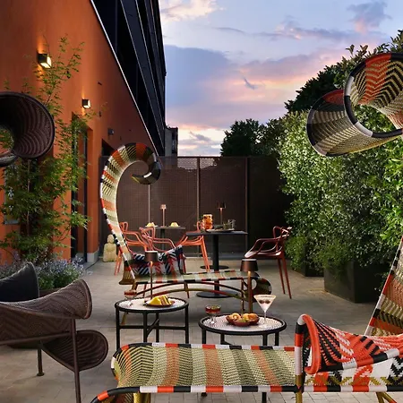Milan Suite Hotel 4* Milán