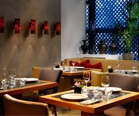 Hotel Milan Suite Hotel 4*