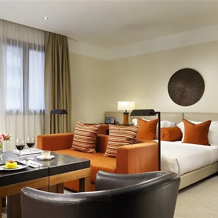 Milan Suite Hotel 4* Milán