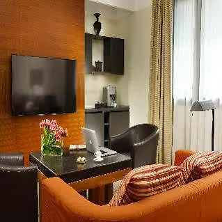 Milan Suite Hotel 4*