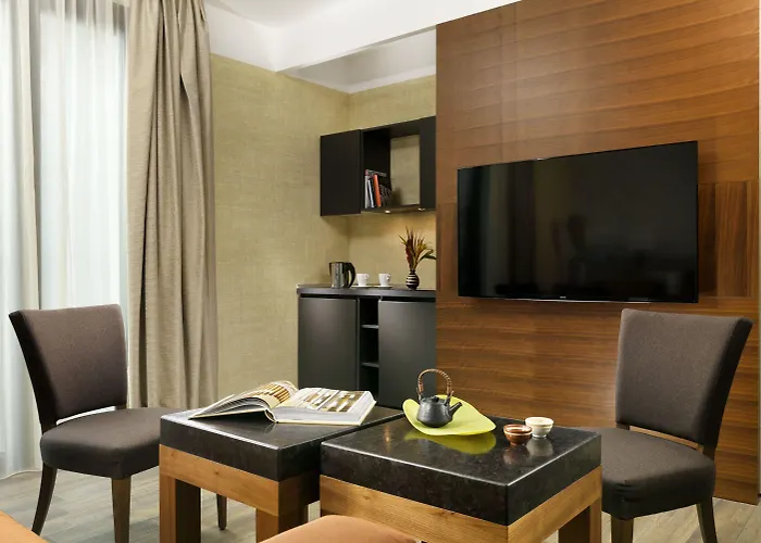 Milan Suite Hotel 4*