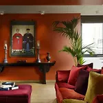 Milan Suite Hotel מלון 4*