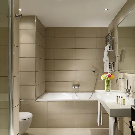 Milan Suite Hotel Otel