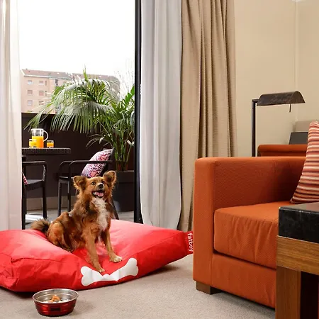 Milan Suite Hotel Otel 4*
