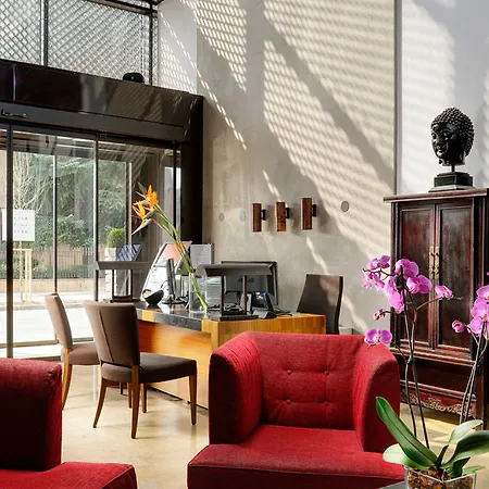Milan Suite Hotel Otel 4*