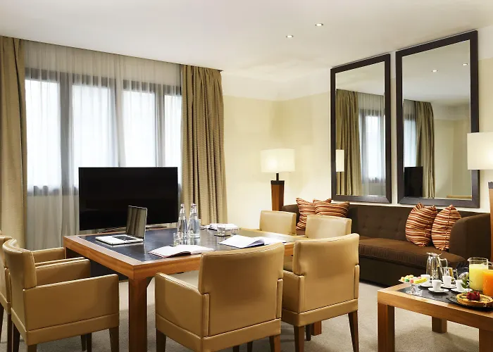 Milan Suite Hotel